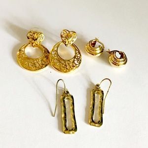 Lot of 3 pair gold tone earrings for pierced ears